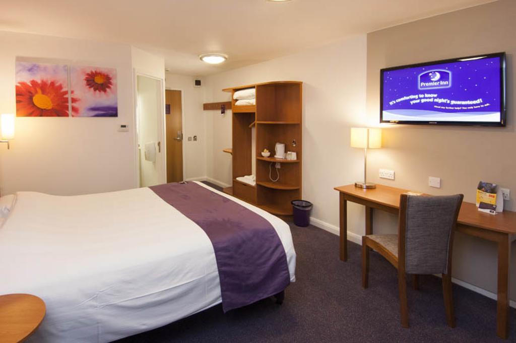 Premier Inn Newcastle - Metro Centre ゲーツヘッド エクステリア 写真