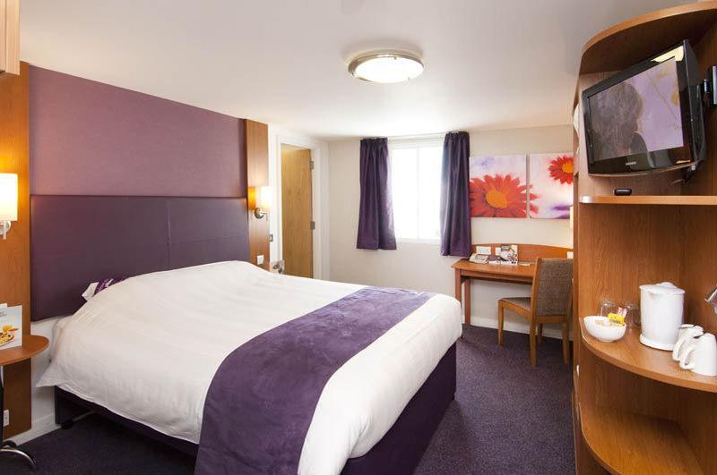 Premier Inn Newcastle - Metro Centre ゲーツヘッド エクステリア 写真
